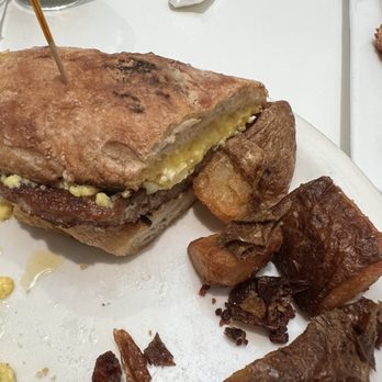 Briarpatch Restaurant - Sausage egg and cheese w potatoes - American Near Me - Winter Park, Florida