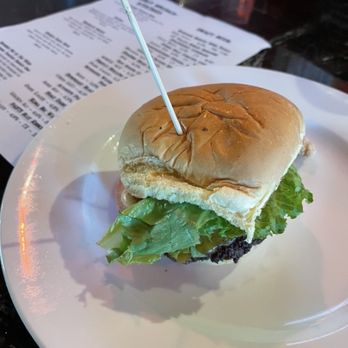 Plan B Glastonbury - Happy hour cheeseburger- $ 7 - Burgers Near Me - Glastonbury, Connecticut Plan B Glastonbury - Happy hour cheeseburger- $ 7 - Burgers Near Me - Glastonbury, Connecticut