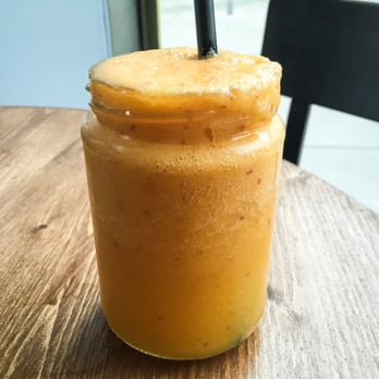 7*Stern - Bright smoothie http://americaninvienna.com/breakfast-at-cafe-7stern/ - Cafes Near Me - Vienna, 9