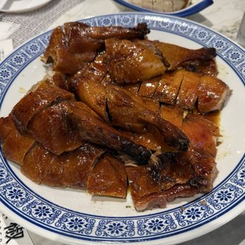 Red Pepper - Roast 半只金牌烤鸭 Roasted Duck Full - Chinese Near Me - Naperville, Illinois Red Pepper - Roast 半只金牌烤鸭 Roasted Duck Full - Chinese Near Me - Naperville, Illinois