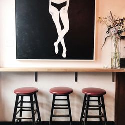 Trapeze - Front bar area
