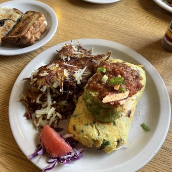 Glo's - Spanish Omelette (ig: @hungryhoeseat) - Breakfast & Brunch Near Me - Seattle, Washington Glo's - Spanish Omelette (ig: @hungryhoeseat) - Breakfast & Brunch Near Me - Seattle, Washington
