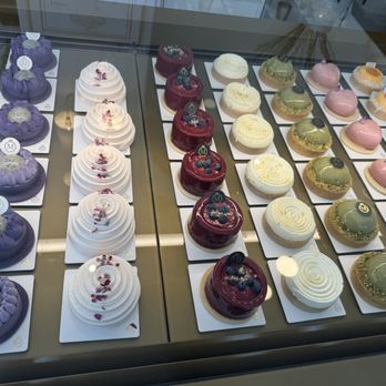 Marvel Cake - Variety of flavors - Custom Cakes Near Me - Palo Alto, California