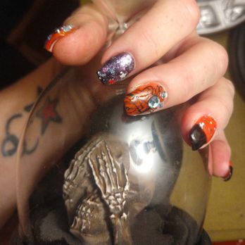 Vase's Nails & Spa - Nail Salons Near Me - San Diego, California