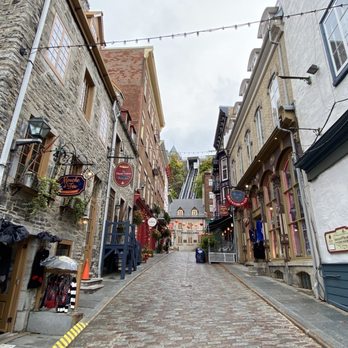 Vieux-Quebec - Old Quebec - Landmarks & Historical Buildings Near Me - Quebec City, Quebec Vieux-Quebec - Old Quebec - Landmarks & Historical Buildings Near Me - Quebec City, Quebec
