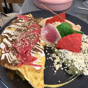 Fredy's Tucan - Chicken mole enchiladas - Bars Near Me - Puerto Vallarta, JAL