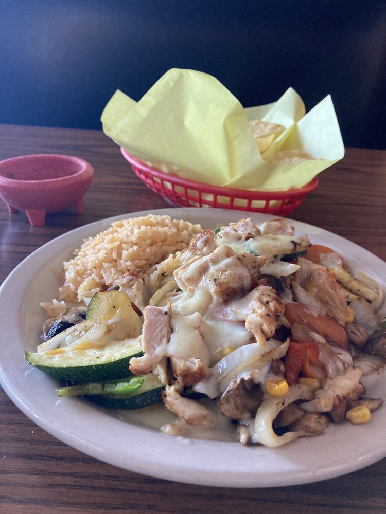 Mi Casa Mexican Restaurant Logo