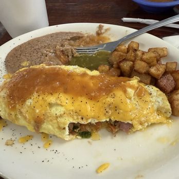 Blue Moon Mexican Restaurant - TEX-MEX STYLE OMELETTE PLATE. - Mexican Near Me - San Antonio, Texas Blue Moon Mexican Restaurant - TEX-MEX STYLE OMELETTE PLATE. - Mexican Near Me - San Antonio, Texas