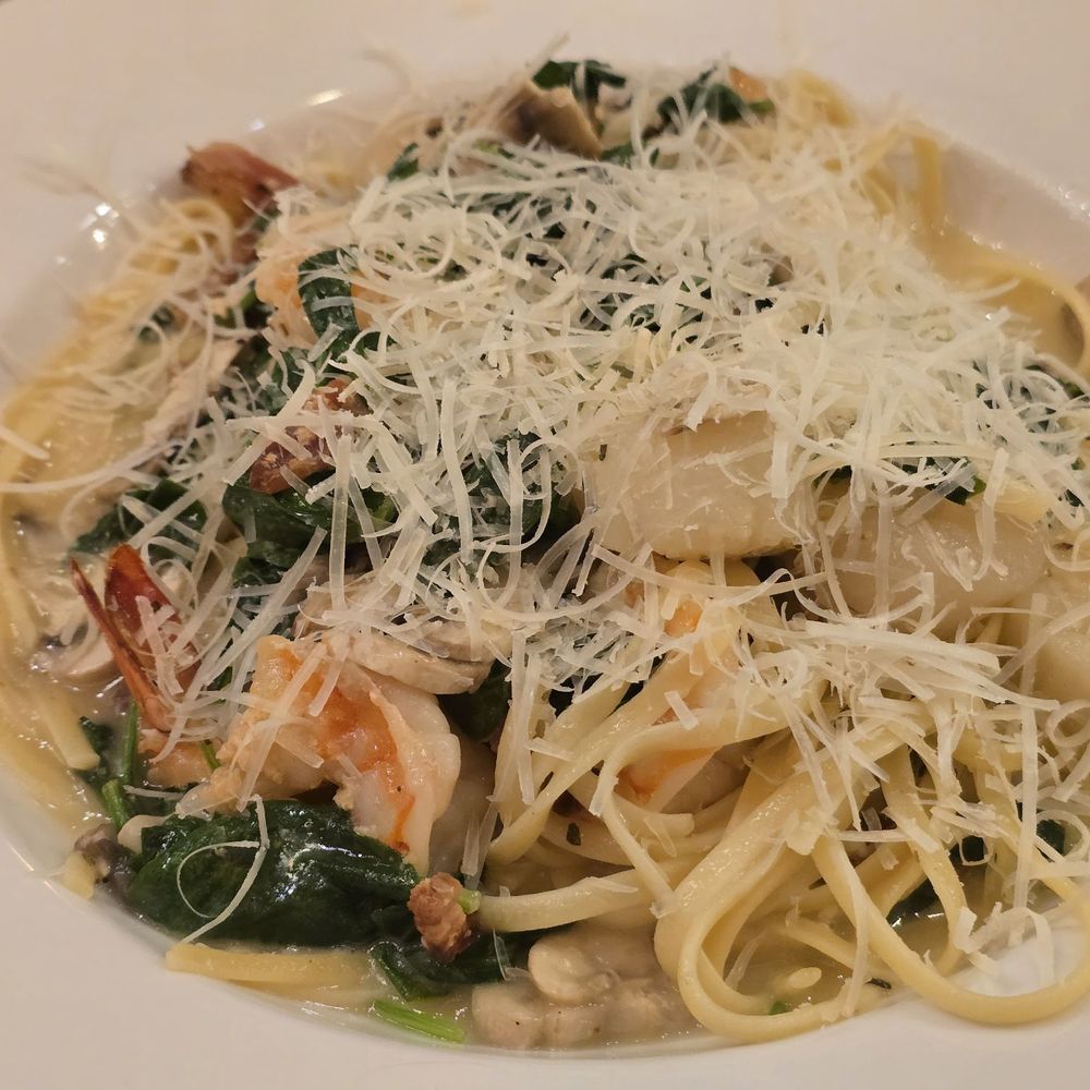 La Ciccia - Oh yeah. Can't forget the parmesan cheese. - Italian Near Me - Honolulu, Hawaii La Ciccia - Oh yeah. Can't forget the parmesan cheese. - Italian Near Me - Honolulu, Hawaii