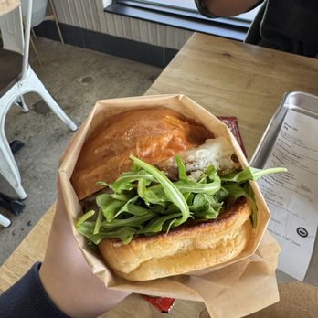 Egghead Sando Cafe - Strawberry Hojicha Latte - Breakfast & Brunch Near Me - San Jose, California Egghead Sando Cafe - Strawberry Hojicha Latte - Breakfast & Brunch Near Me - San Jose, California