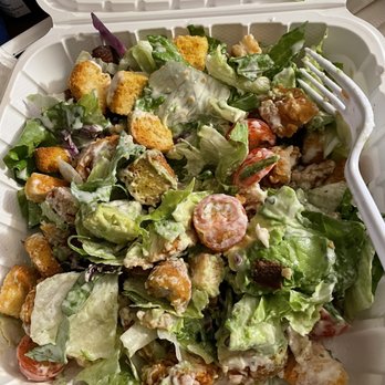 Black Bear Diner Porterville - Crispy Chicken Cobb Salad (1060-1560 cals.) - Diners Near Me - Porterville, California