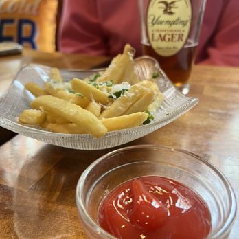 Burgers & Beer - Delicious truffle fries and a Yuengling pint! - Burgers Near Me - New York, New York Burgers & Beer - Delicious truffle fries and a Yuengling pint! - Burgers Near Me - New York, New York