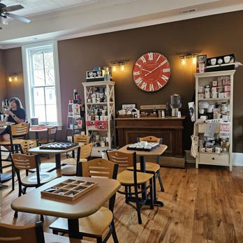 Espresso Laine - Patisserie/Cake Shop Near Me - Hermann, Missouri