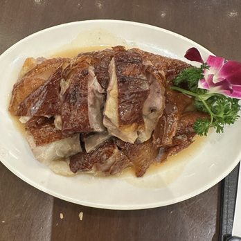 甘牌燒鵝 - Kam's Roast Goose (lower half) $220HKD - Cantonese Near Me - Hong Kong, HK