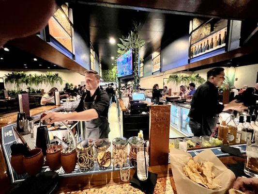 Flecha Cantina by null
