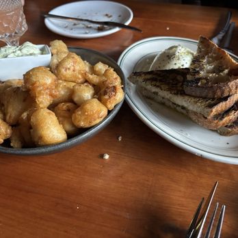 Louie - Cauliflower Fritto w dill aoli / burrata special - Italian Near Me - Clayton, Missouri Louie - Cauliflower Fritto w dill aoli / burrata special - Italian Near Me - Clayton, Missouri