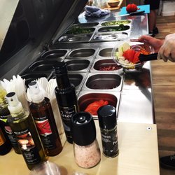 Green Kiss - Salads made in front of you!