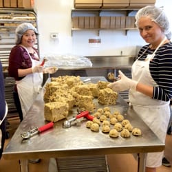 Cookie Cart - Yelp Helps 2016!