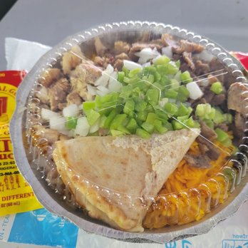 The Halal Guys - combo with beef and chicken - Halal Near Me - Glendale, California The Halal Guys - combo with beef and chicken - Halal Near Me - Glendale, California