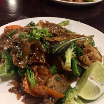 Thai Pin - Pad kee mao. Very tasty! - Thai Near Me - Lawrenceville, New Jersey Thai Pin - Pad kee mao. Very tasty! - Thai Near Me - Lawrenceville, New Jersey