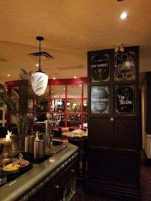 Biff's Bistro by null