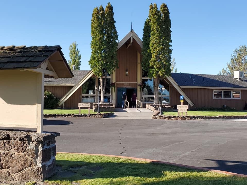 CALIFORNIA PINES LODGE Updated October 2024 15 Photos 750 Shasta