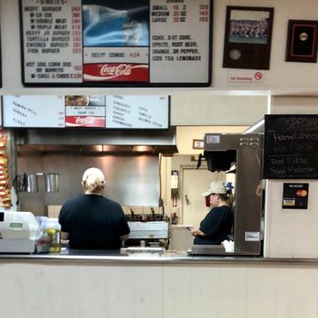 Beefy Burger - More phone time, no cleaning and no customer service. - Mexican Near Me - Robstown, Texas