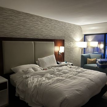 DoubleTree by Hilton Hotel Monrovia - Pasadena Area - Hotels Near Me - Monrovia, California DoubleTree by Hilton Hotel Monrovia - Pasadena Area - Hotels Near Me - Monrovia, California