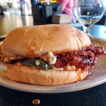 Jukes Ale Works - Nashville Chicken - Breweries Near Me - Elkhorn, Nebraska