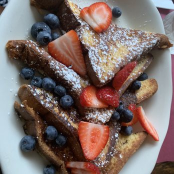 Laly's Restaurant - French Toast Breakfast - New American Near Me - Jackson Heights, New York