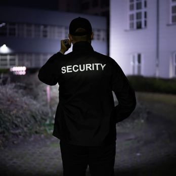 TR Metro Security Services - Checking for any broken windows for any kind of damage to the exterior building - Security Services Near Me TR Metro Security Services - Checking for any broken windows for any kind of damage to the exterior building - Security Services Near Me