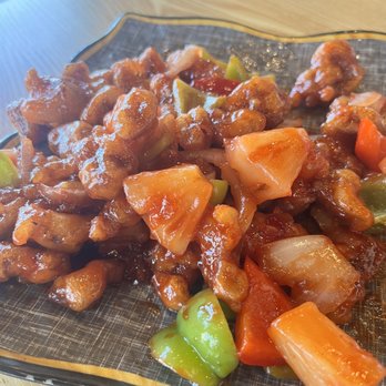 Joyee's Dumpling House - Sweet and sour pork - Chinese Near Me - Vista, California Joyee's Dumpling House - Sweet and sour pork - Chinese Near Me - Vista, California