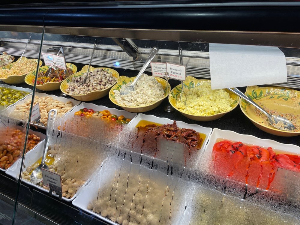 GRACE’S MARKETPLACE Updated September 2024 20 Photos & 70 Reviews 81 Glen Cove Rd