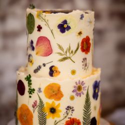 JStory Bakes