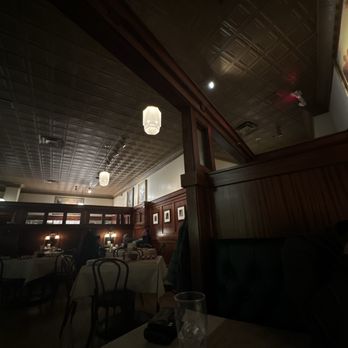 Ted's Montana Grill - Steakhouses Near Me - Alexandria, Virginia