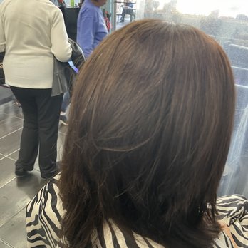 Headway hair - Dark to brown to natural looking highlights - Hair Salons Near Me - Springfield, Virginia