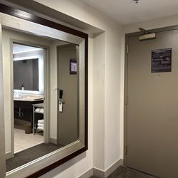 Room 907