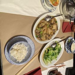 China Restaurant King Lung - Sehr guter Kochchef und die bestellte Menu Gemüse/Fisch/Soup alle schmeckt gut. Und die Innendekoration Ambient ist gut für Essen.