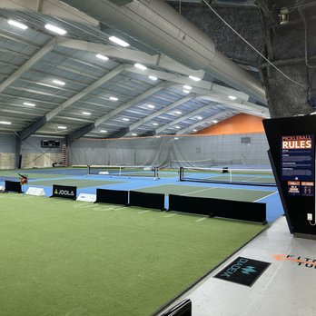 The Sport House - Sports Clubs Near Me - Chicago, Illinois