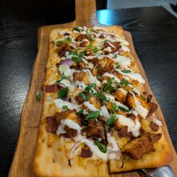 J's Roadhouse Bar & Grill