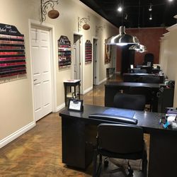 Head Over Heels Salon