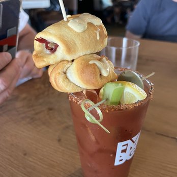 Flying Machine Oyster Bar - Burgers Near Me - Wrightsville Beach, North Carolina