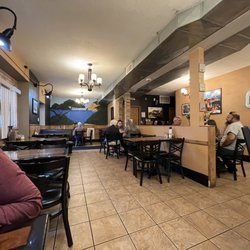 Capri di Nuovo - The inside dining room