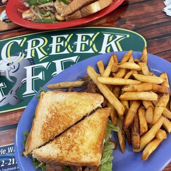 Oak Creek Cafe - BLT & Marco pollo - American Near Me - Dripping Springs, Texas
