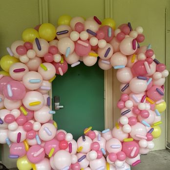 Vogue Bash Balloons - Balloon Services Near Me - Irvine, California Vogue Bash Balloons - Balloon Services Near Me - Irvine, California