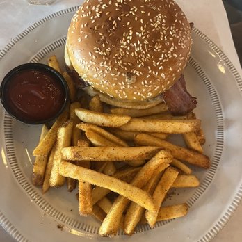 Humble Bistro - Burger - yum - Italian Near Me - Phoenix, Arizona