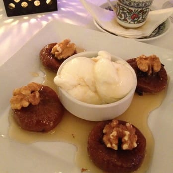 Amedros Cafe - Honeyed figs with ice cream - Turkish Near Me - Istanbul, 34
