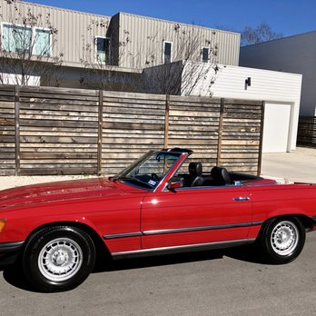 Motion Classics - 1985 Mercedes 380SL - captures the 80s perfectly. - Car Dealers Near Me - Austin, Texas