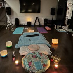 Three Birds Reiki and Healing - Private yoga/reiki session