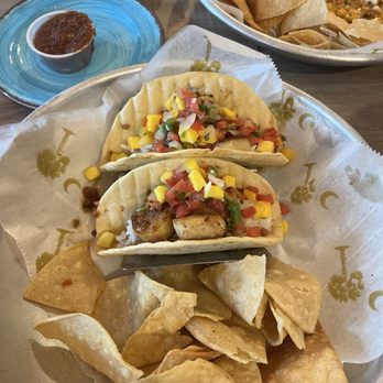 The Sandbar Beach Eats - Scallop Tacos - Bars Near Me - Hilton Head Island, South Carolina The Sandbar Beach Eats - Scallop Tacos - Bars Near Me - Hilton Head Island, South Carolina